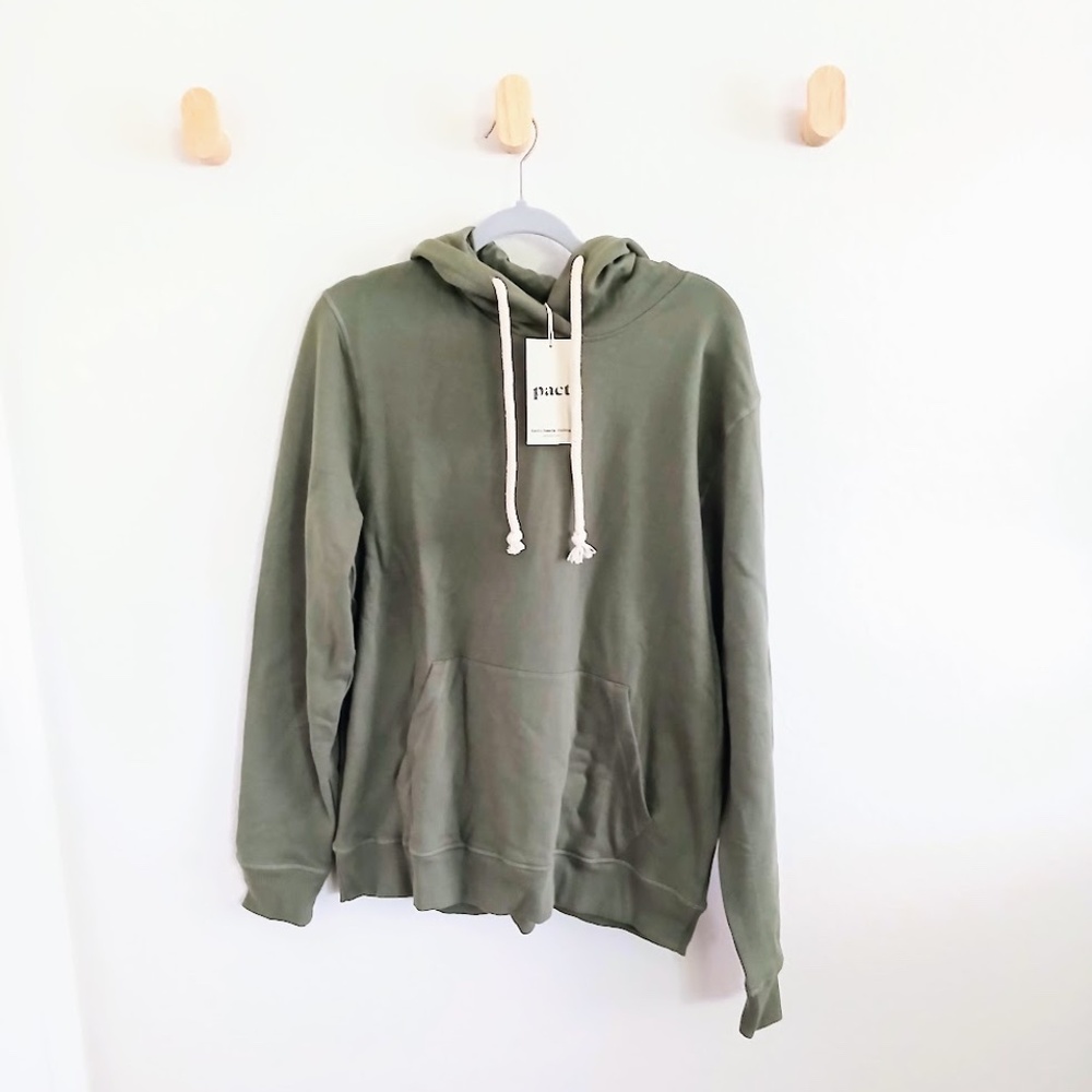 NWT Pact Unisex Organic Sage Green Hoodie